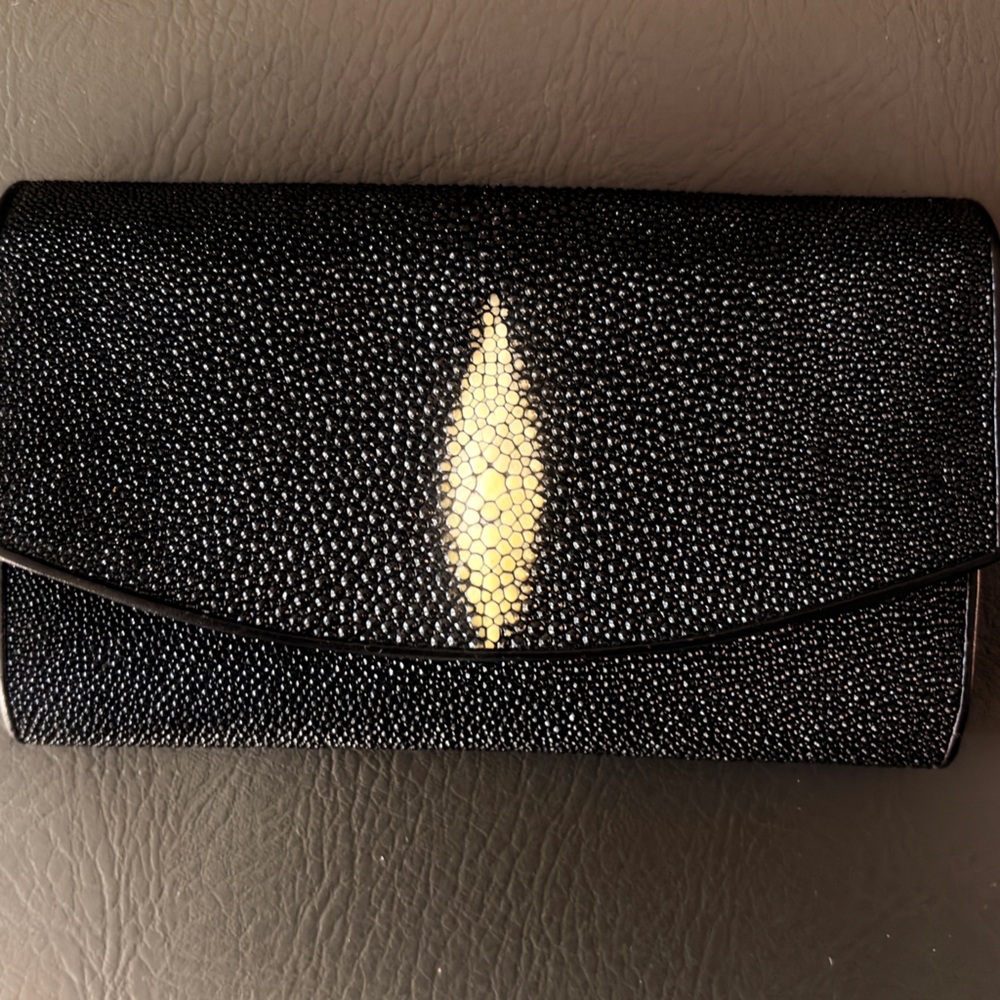 Stingray Wallet